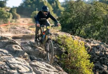 Clemente Menzel, joven curicano, conquistó la general de expertos en el Montenbaik Enduro Series 2025 Montenbaik Enduro Series Romeral-Curico 2025