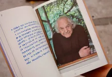 A los 95 años, fallece Claudio di Girolamo, figura esencial de la cultura chilena claudio-di-girolamo