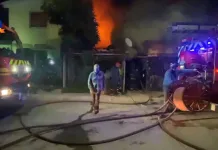 Incendio destruyó vivienda y dejó a 11 personas damnificadas en la población Jose Olano Arismendi de Curicó incendio olano arismendi