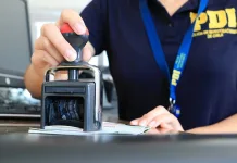 PDI fiscaliza a extranjeros en Curicó y notifica medidas de expulsión PDI_extranjeria-1