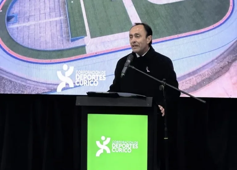 Ministro del Deporte inaugura renovado Velódromo de Curicó, que será sede del ciclismo en los Juegos Binacionales 2025