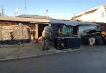 Carabineros de la Labocar investigan incendio que afectó a tres viviendas en Pelarco 6c91f8e3-b013-4811-b901-41d64242175c