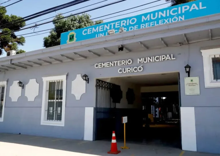 Investigan eliminación de archivos desde el sistema del Cementerio Municipal de Curicó