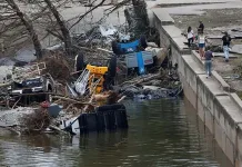 Inundaciones en Texas dejan al menos 82 muertos y decenas de desaparecidos-1