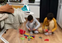 Contaminación intradomiciliaria: el enemigo invisible dentro del hogar contaminacion-hogar-niños-jugando