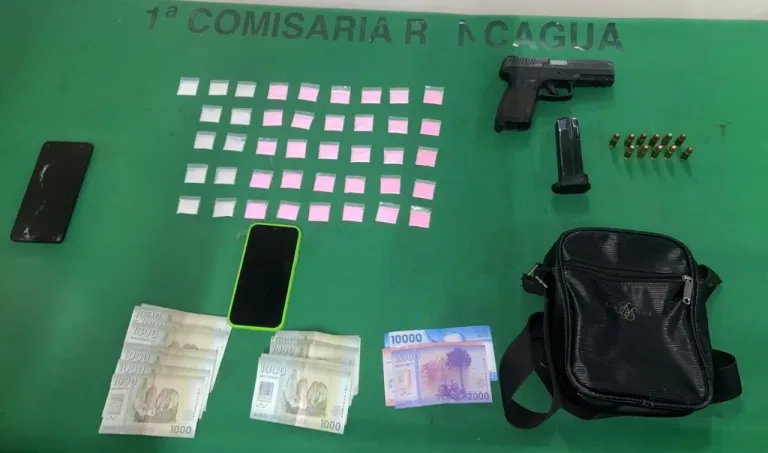 Detienen a dos individuos en Rancagua con armas de fuego y droga durante fiscalización vehicular