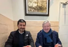 Alcalde George Bordachar entrega su respaldo a la candidatura senatorial de Hugo Rey: “Seguiremos trabajando juntos por Curicó” Alcalde George Bordachar entrega su respaldo a la candidatura senatorial de Hugo Rey