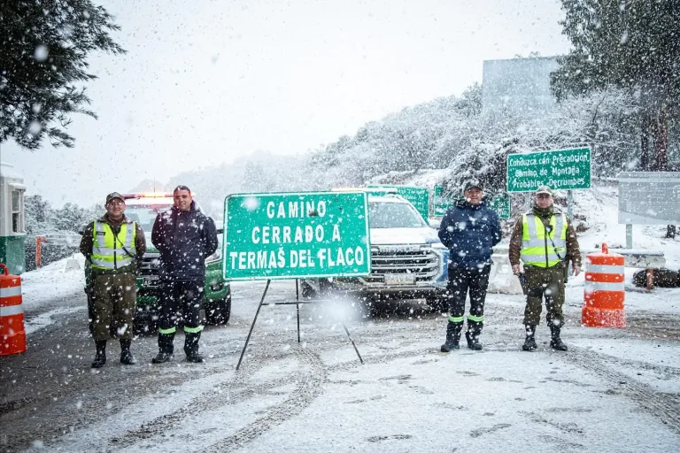 Cierre temporal de la Ruta I-45 hacia Termas del Flaco por condiciones meteorológicas