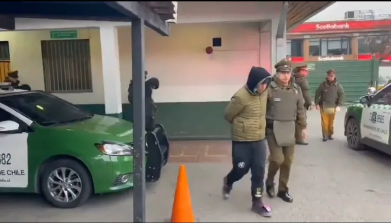 Carabineros detiene a seis sujetos por disparos en la vía pública en Rancagua