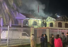 Incendio afecta a dependencia utilizada como vivienda en iglesia evangélica de Curicó Imagen de WhatsApp 2025-08-10 a las 23.25.41_7be0dd2a
