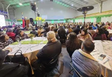 Líderes comunitarios de Teno reciben reconocimiento en multitudinaria actividad