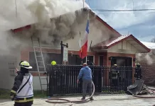 Incendio destruyó laboratorio clínico y centro médico en San Vicente 60e6ad51-24a5-4e1d-88ea-60f5dd86ffed