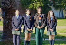 Estudiantes de O’Higgins crean chicle sustentable, biodegradable y con propiedades relajantes Estudiantes de O’Higgins crean chicle sustentable