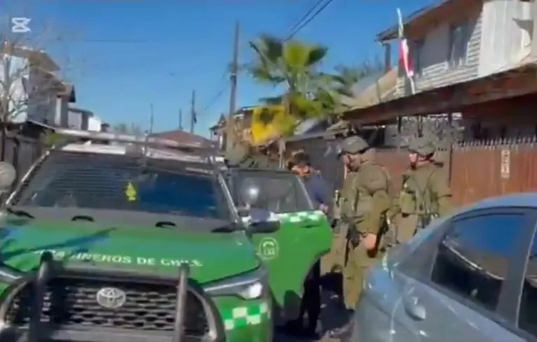 Carabineros del OS-7 Cachapoal detienen a dos personas en allanamiento en Chimbarongo