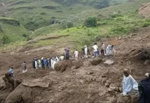 Más de mil personas mueren tras deslizamiento de tierra en Sudán Más de mil personas mueren tras deslizamiento de tierra en Sudán-1