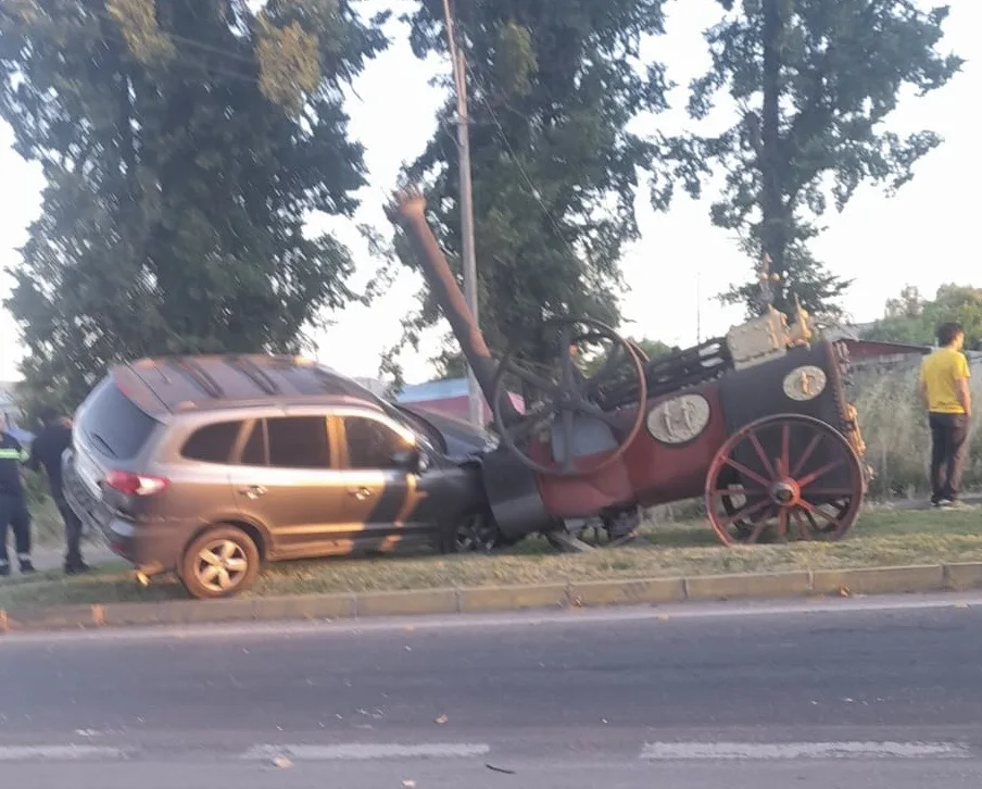 3b882b6f-44df-4d3f-93be-648a061e93f2