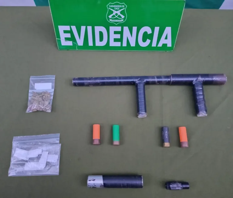 Carabineros detiene a dos sujetos con escopeta artesanal en San Fernando