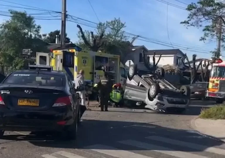 Accidente de tránsito en Talca dejó dos personas lesionadas