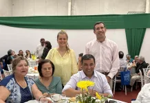 Diputado Benjamín Moreno participa en conmemoración del Mes del Adulto Mayor en Teno Diputado Benjamín Moreno participa en conmemoración del Mes del Adulto Mayor en Teno