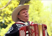 Fallece Rafaelito Alcaíno Leiva, “Rafaelito”, emblemático acordeonista y voz de Los Luceros del Valle Fallece Rafaelito Alcaíno Leiva, “Rafaelito”, emblemático acordeonista y voz de Los Luceros del Valle.