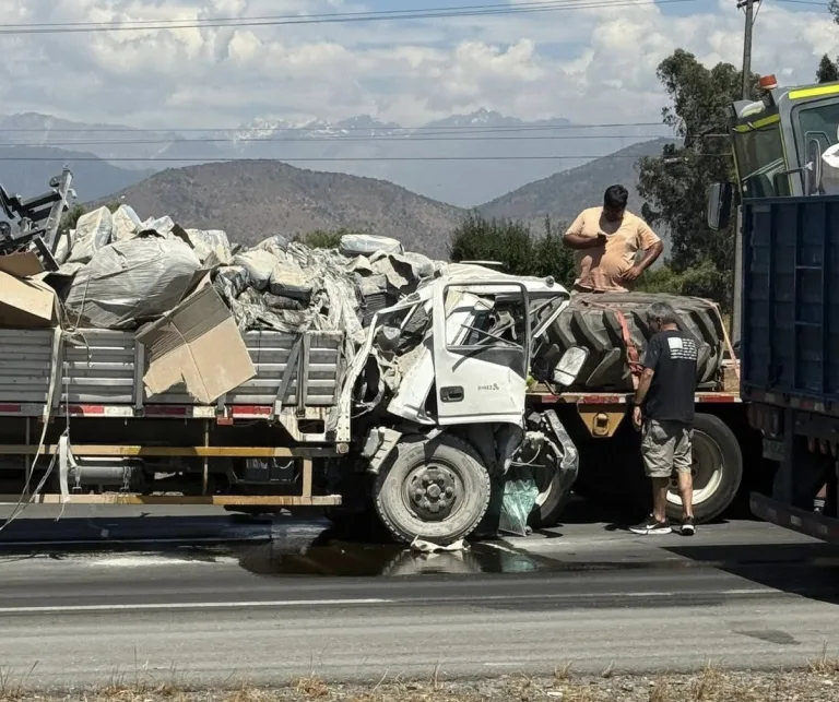 Colisión de alta energía en Ruta 5 Sur deja un conductor fallecido y genera extensa congestión a altura de Rengo