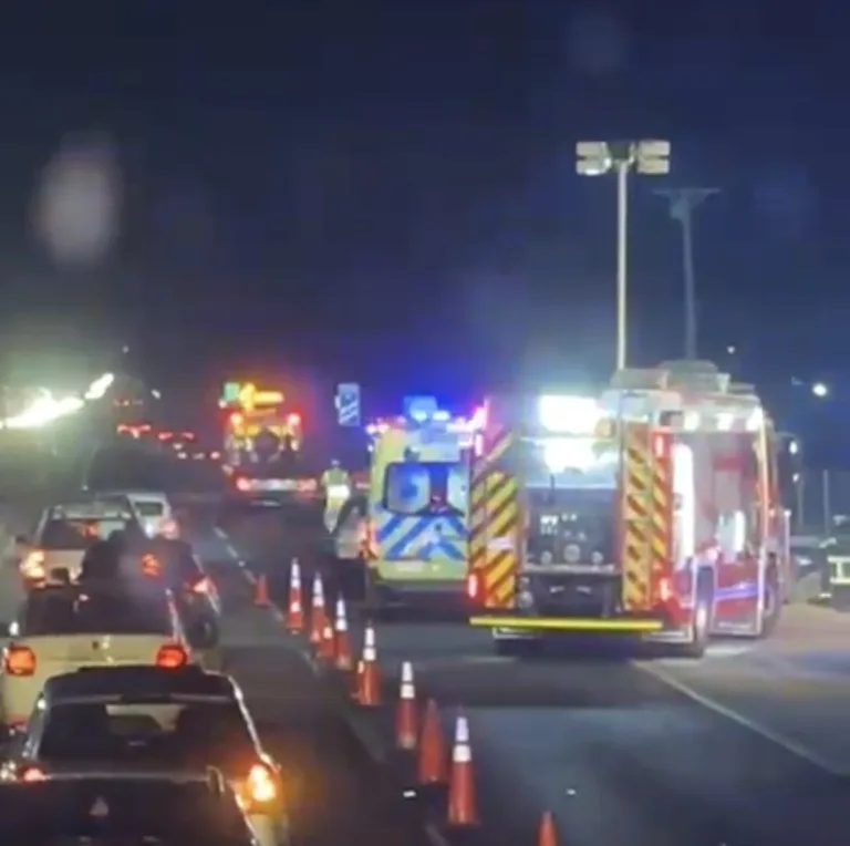 Trágico accidente en Ruta 5 Sur en sector Rosario deja dos personas fallecidas y otras dos heridas graves.