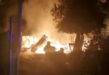 Vivienda queda completamente destruida tras incendio registrado en Los Queñes Vivienda queda completamente destruida tras incendio registrado en Los Queñes