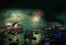 Así avanza el Año Nuevo en el mundo y Chile se prepara para recibir el Año 2026 usos horarios-2