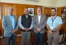 Municipio de Molina y SLEP Los Cerezos avanzan en coordinación para traspaso de establecimientos educacionales