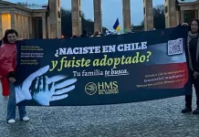 Chilenos adoptados en Alemania buscan reencontrarse con sus orígenes tras décadas de separación Chilenos adoptados en Alemania buscan reencontrarse con sus orígenes tras décadas de separación-1