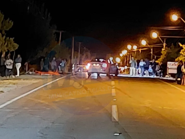 Peatón fallece tras ser atropellado en camino a la montaña en Teno