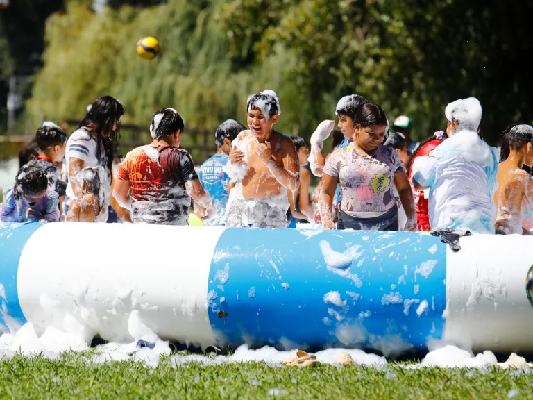 Escuelas de Verano 2026 atendieron a 120 hijos de madres temporeras en Curicó