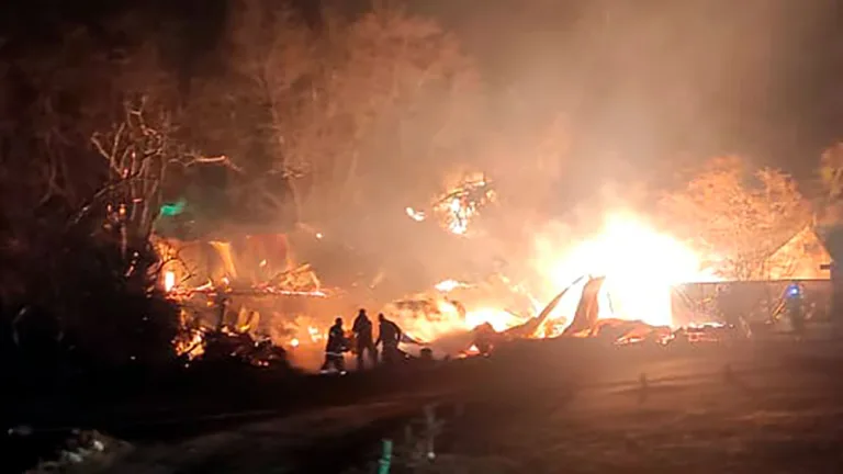 Declaran Alerta Roja para la comuna de Linares por incendio forestal en combate