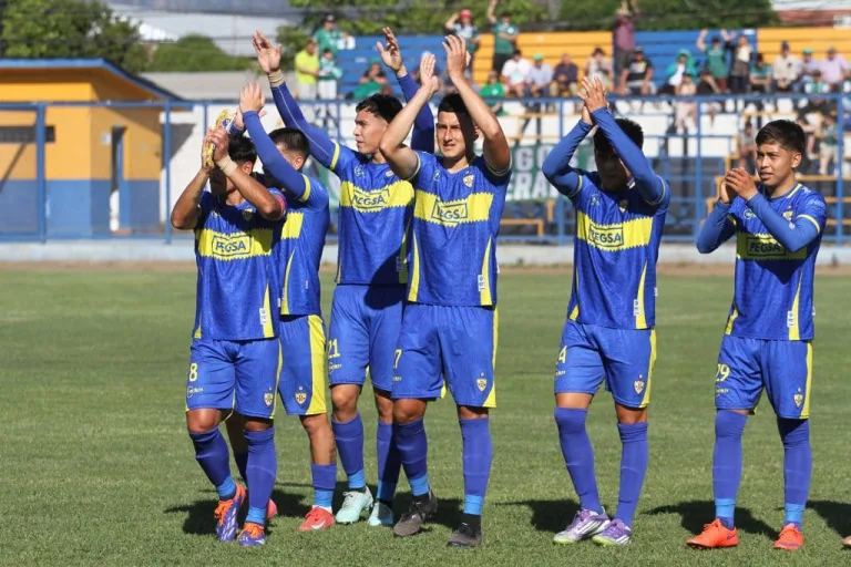 No alcanzaría a debutar en la liga y ya suena como descendido deportes Rengo por millonaria deuda