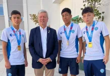 Jóvenes futbolistas curicanos se coronan campeones nacionales Sub-15 representando al Maule