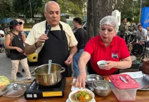 Más de 60 puestos dieron vida a la primera versión de la feria “Sabores de Molina”