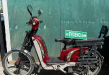 Carabineros detuvo en tiempo récord a dos hombres por robo de motocicleta eléctrica en Talca e6523a5f-c767-4297-b384-651780bc104a