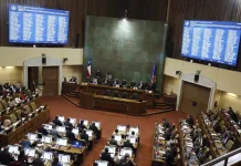 Diputados aprueban proyecto que restringe acceso de inmigrantes irregulares a beneficios fiscales camara-diputados-2