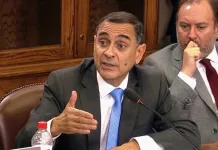 Diputado Javier Muñoz impulsa propuesta para actualizar la Ley del Mono y ampliar regularización de viviendas Diputado Javier Muñoz impulsa propuesta para actualizar la Ley del Mono y ampliar regularización de viviendas