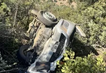 Camioneta de Codelco cae a quebrada en Machalí y deja dos personas lesionadas IMG_6649