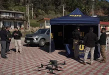 Continúa intensa búsqueda de pescador desaparecido tras volcamiento de embarcación en Vichuquén-2