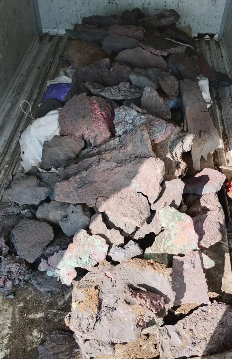 Carabineros detuvo a dos sujetos que transportaban 1.500 kilos de rebaba de cobre en Machalí
