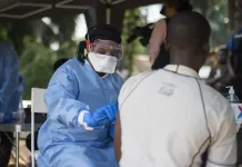 OMS teme expansión mayor del brote de ébola ya suma 177 muertes sospechosas Oms Teme Expansion Mayor Del Brote De Ebola Ya Suma 177 Muertes Sospechosas 1