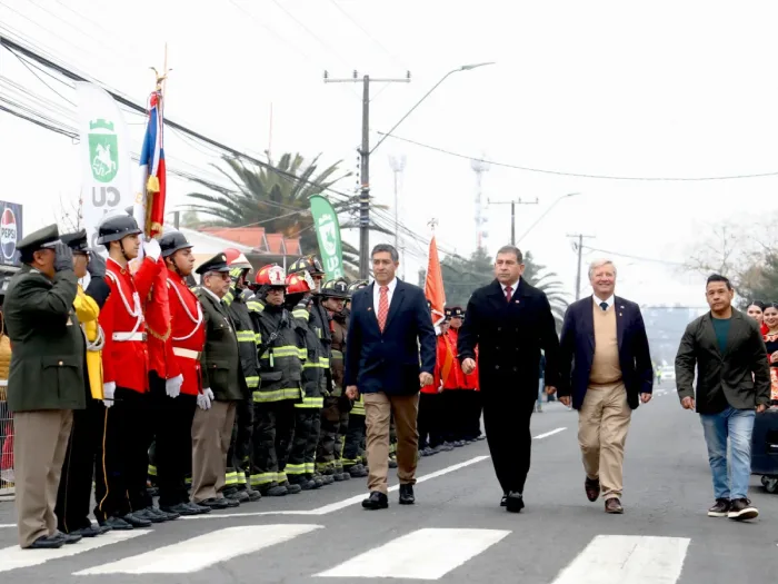 Sarmiento Celebro 116 Anos De Historia Con Tradicional Desfile Y Homenaje A Dirigente Vecinal 1