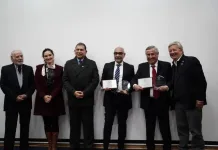 Municipalidad de Curicó reconoce el aporte del comercio local en celebración del Día Nacional del Comercio Municipalidad De Curico Reconoce El Aporte Del Comercio Local En Celebracion Del Dia Nacional Del Comercio