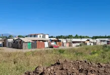 Cuatro viviendas destruidas deja incendio en campamento Puerto Príncipe de Curicó Cuatro Viviendas Destruidas Deja Incendio En Campamento Puerto Principe De Curico