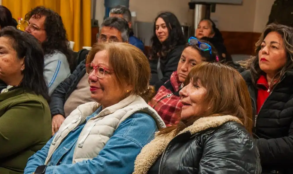 Carabineros Capacita A Dirigentes Vecinales De Rancagua Para Fortalecer Prevencion De La Violencia Intrafamiliar