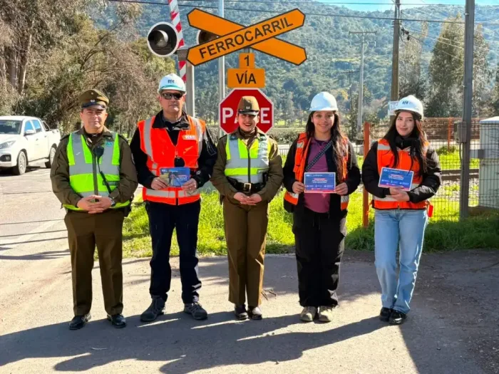 Carabineros Efe Y Cogrid Refuerzan Prevencion En Cruces Ferroviarios De Chimbarongo 1 Carabineros Efe Y Cogrid Refuerzan Prevencion En Cruces Ferroviarios De Chimbarongo 1