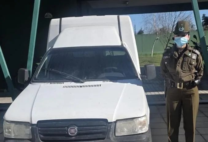 Carabineros Recupero En Parral Un Furgon Robado En La Comuna De Retiro