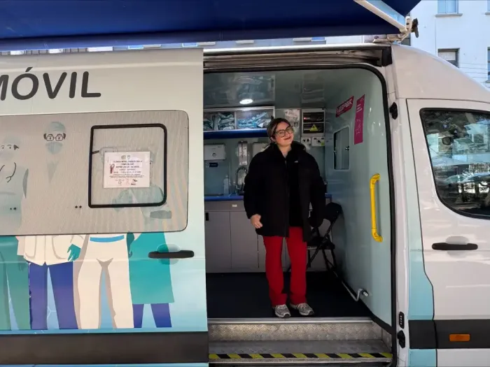 Clinica Movil Ofrece Examenes Pap Gratuitos Y Sin Hora Previa En El Centro De Curico 1 Clinica Movil Ofrece Examenes Pap Gratuitos Y Sin Hora Previa En El Centro De Curico 1